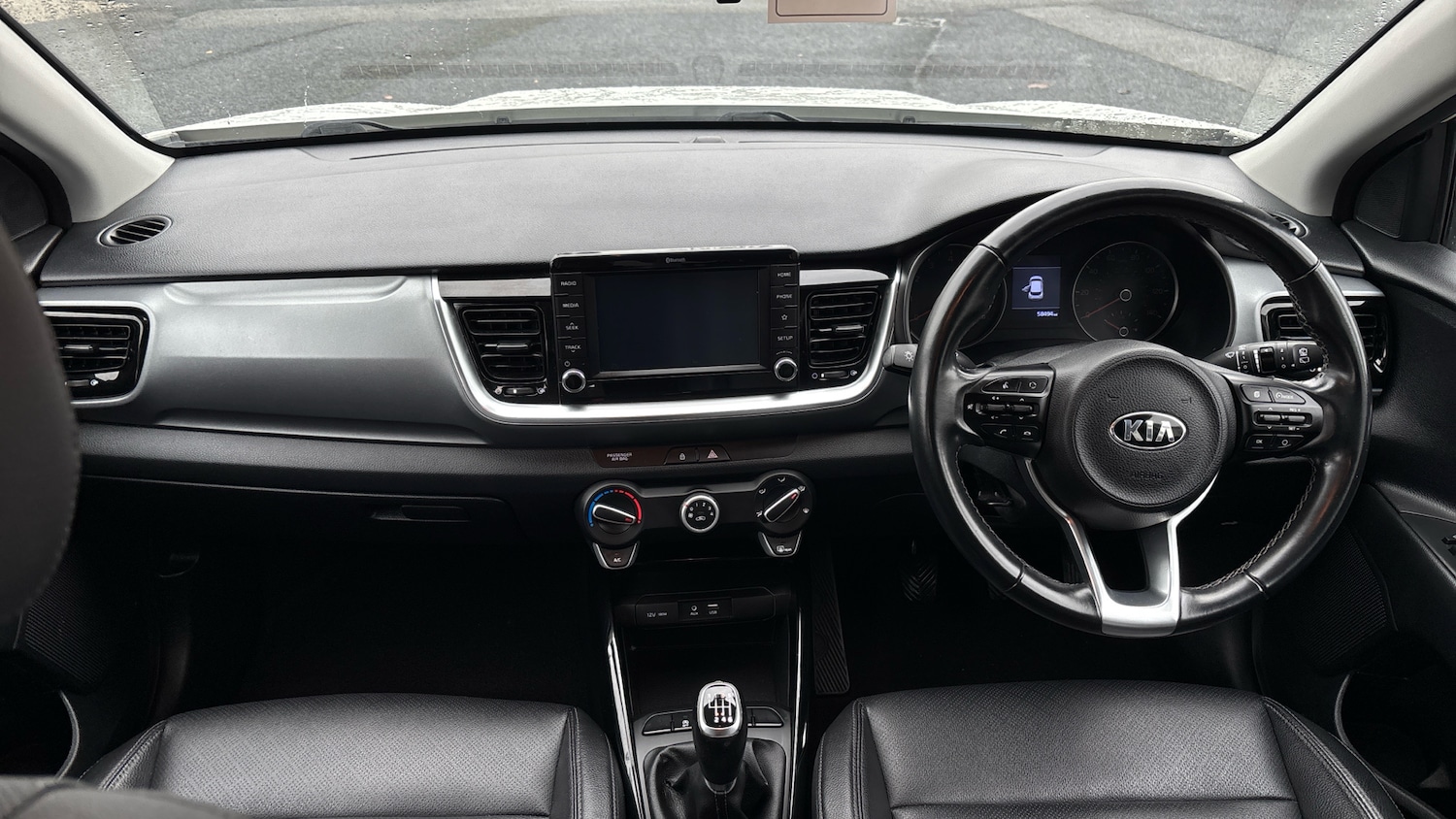 Used Kia Stonic 2020 for sale - 76693254: Photo 10