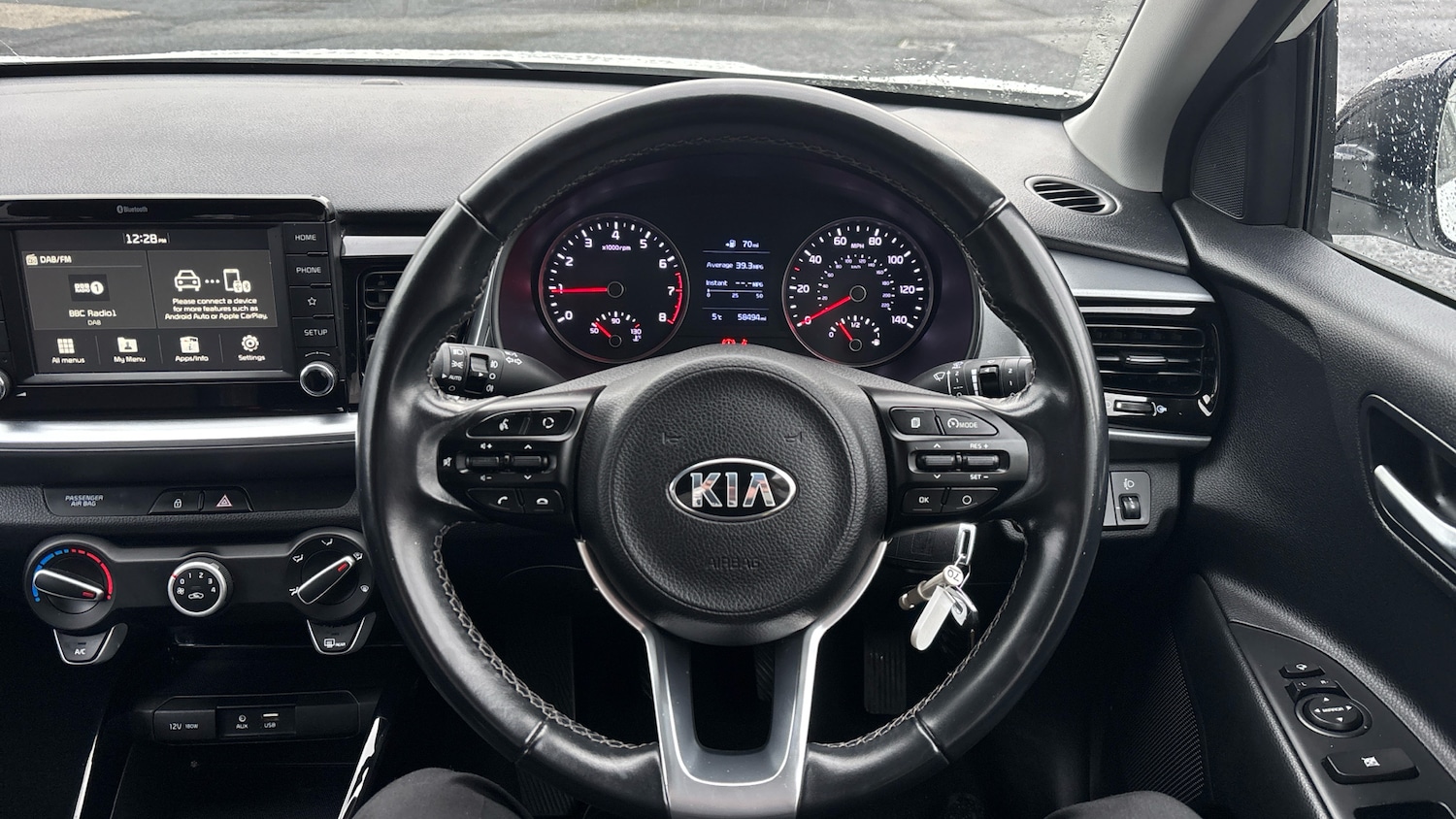 Used Kia Stonic 2020 for sale - 76693254: Photo 33