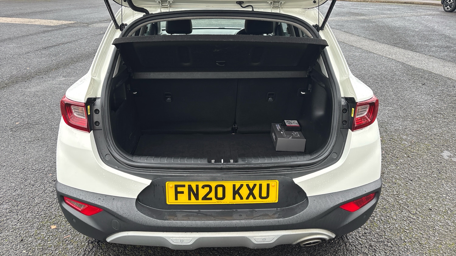 Used Kia Stonic 2020 for sale - 76693254: Photo 4