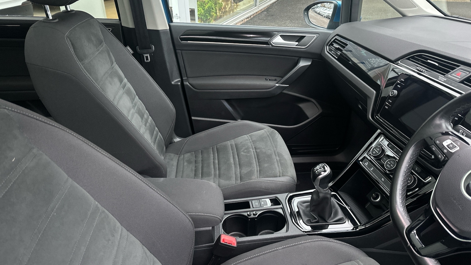 Used Volkswagen Touran 2021 for sale - 76722698: Photo 14