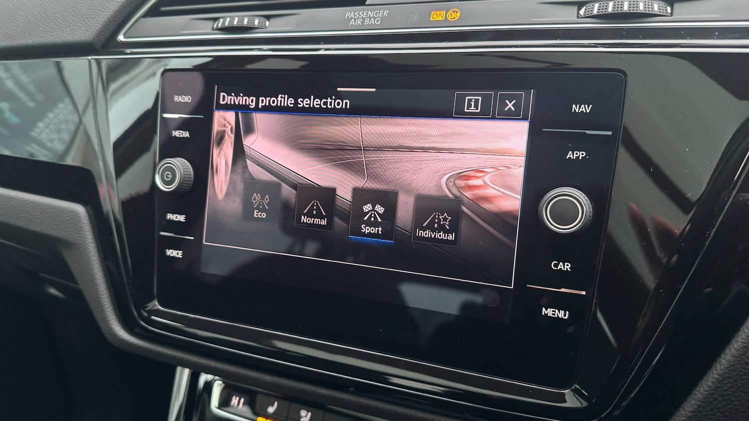 Used Volkswagen Touran 2021 for sale - 76722698: Photo 35