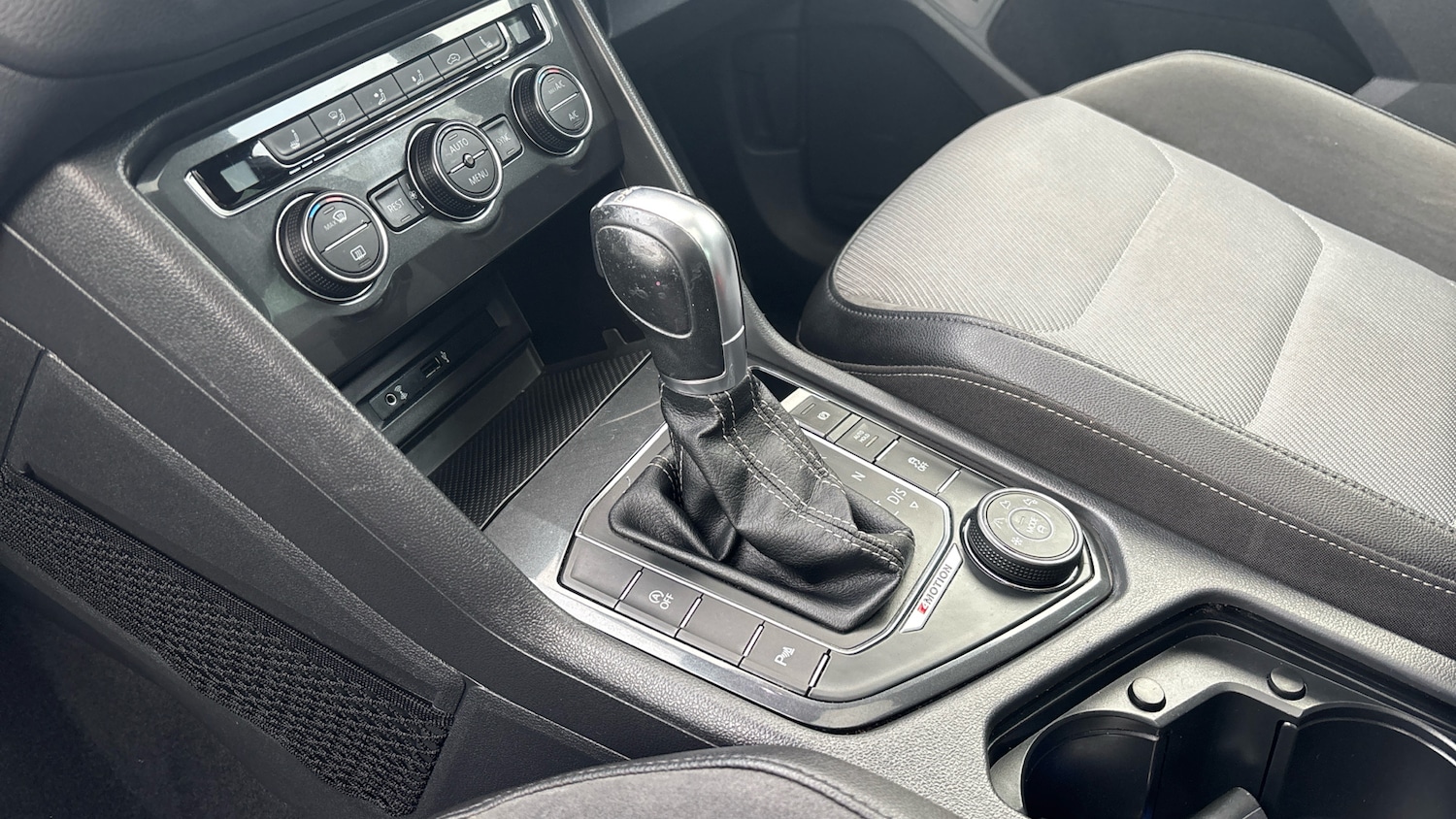 Used Volkswagen Tiguan 2017 for sale - 76807021: Photo 13