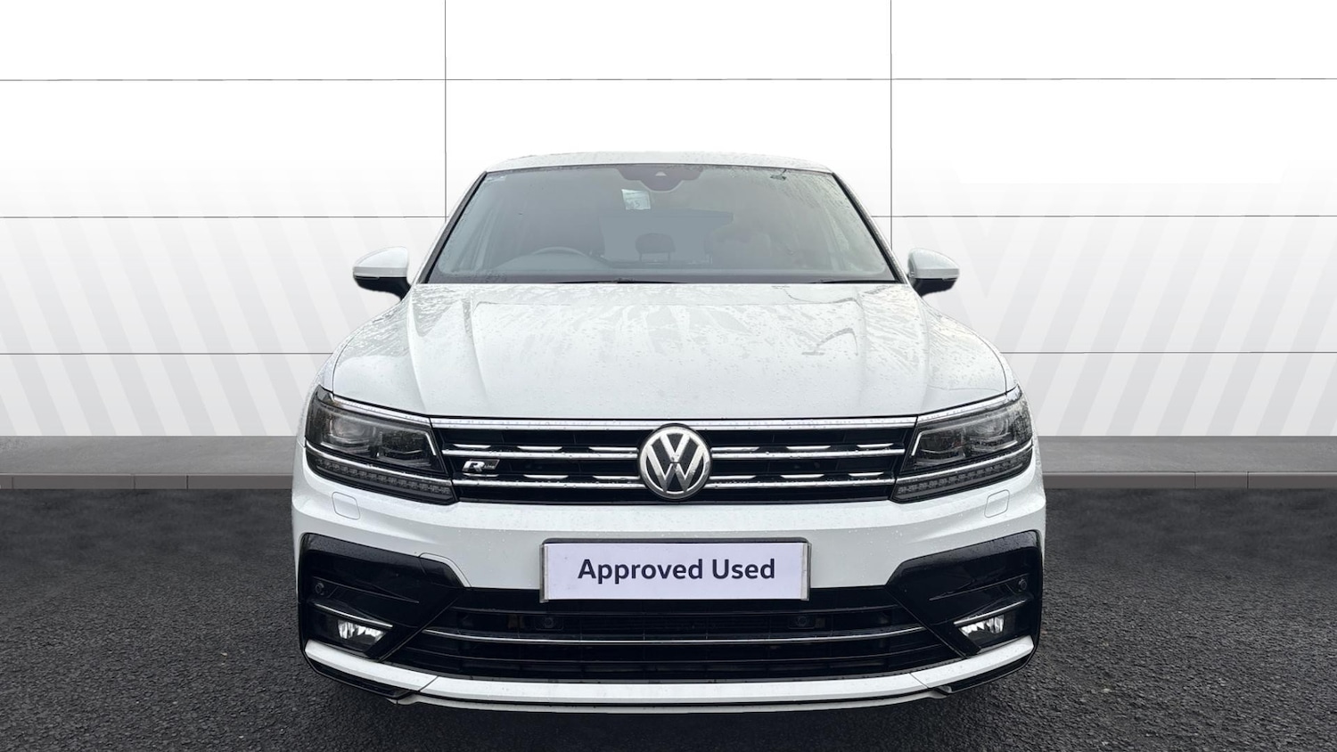 Used Volkswagen Tiguan 2017 for sale - 76807021: Photo 3