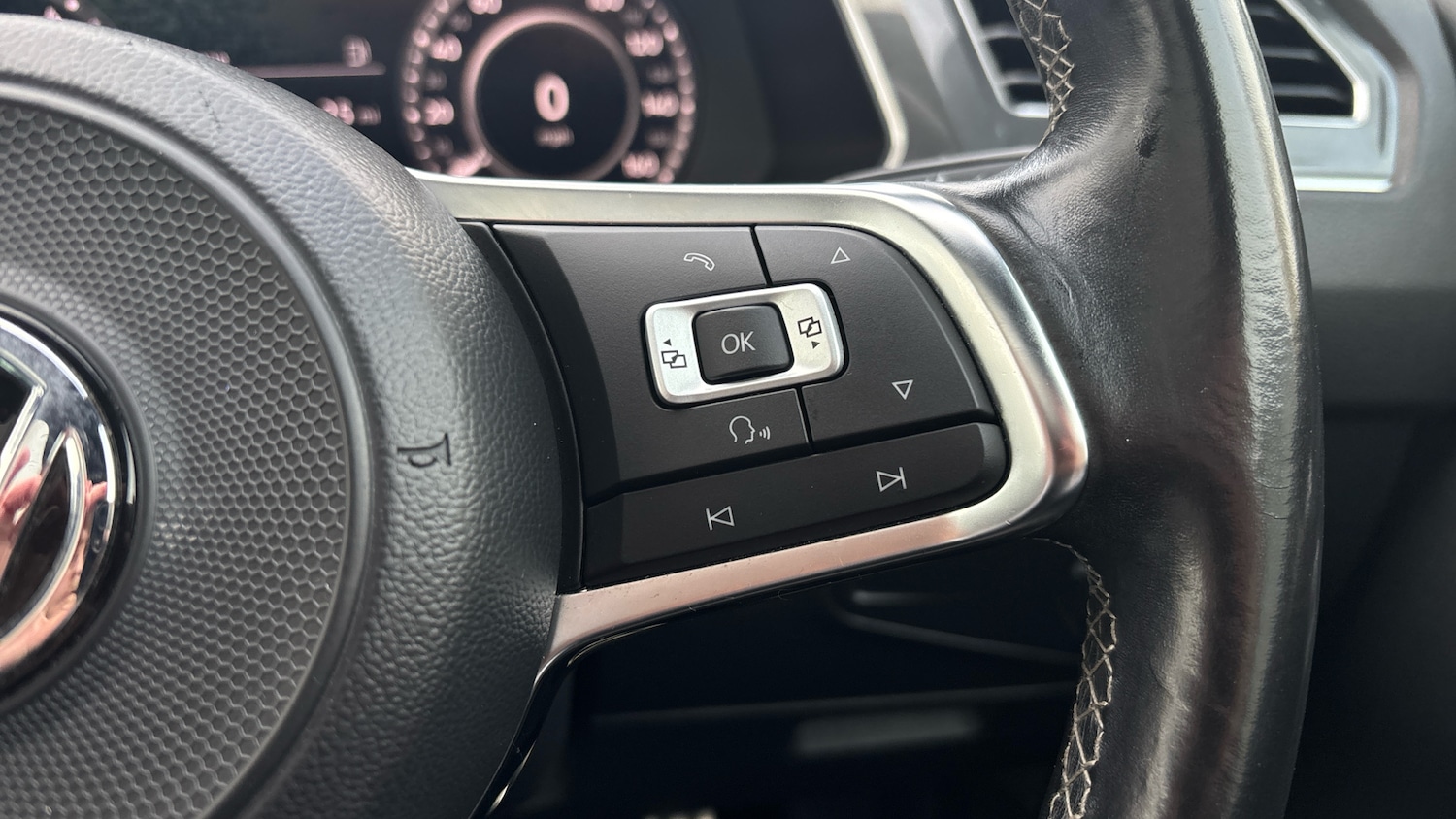 Used Volkswagen Tiguan 2017 for sale - 76807021: Photo 32