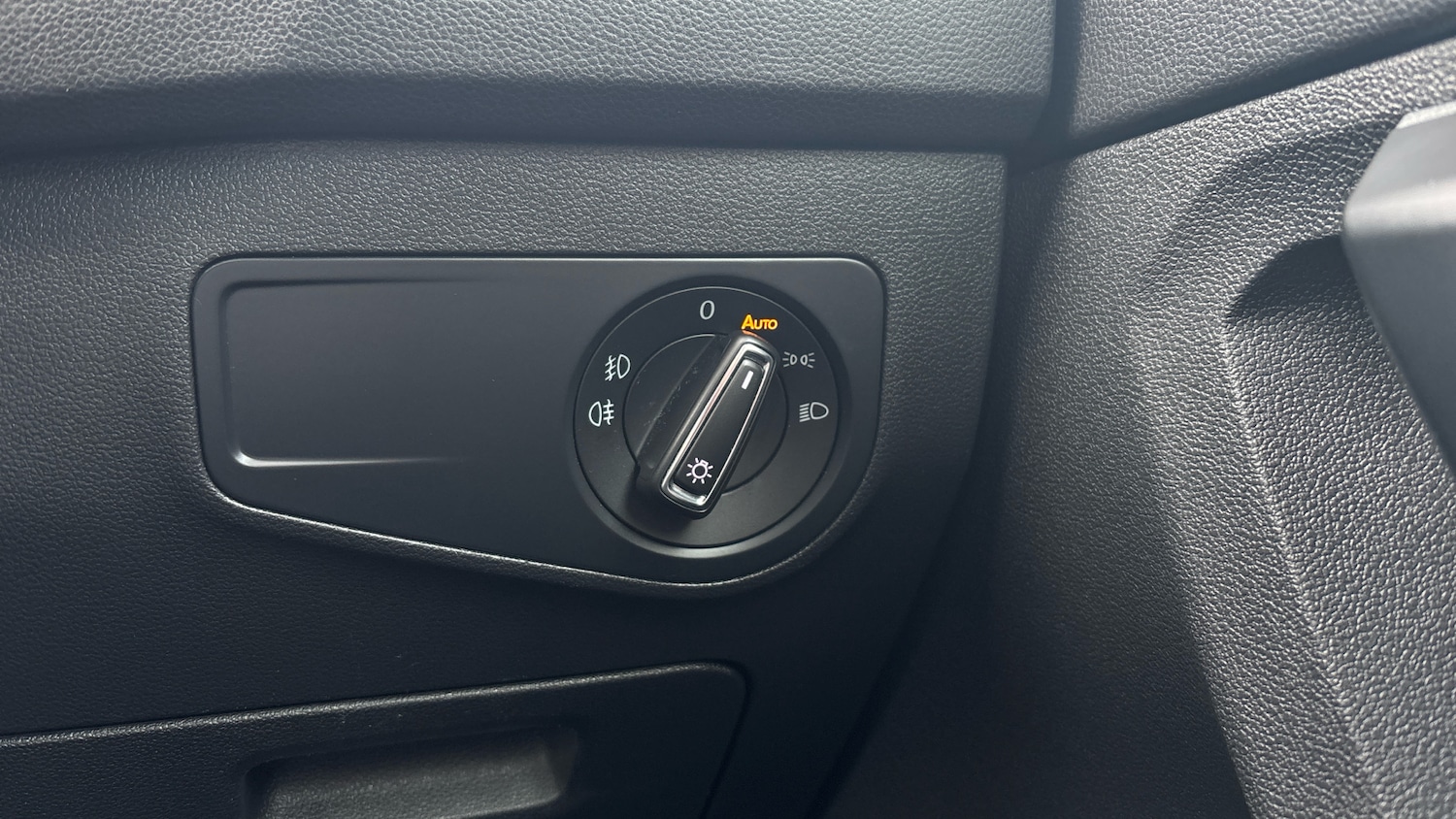 Used Volkswagen Tiguan 2017 for sale - 76807021: Photo 35