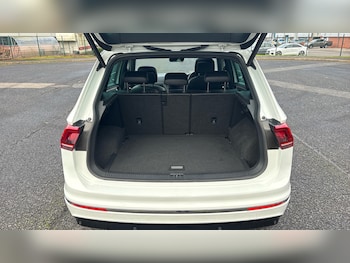 Used Volkswagen Tiguan 2017 for sale - 76807021: Photo