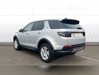 Used Land Rover Discovery Sport 2021 for sale - 76807000: Photo