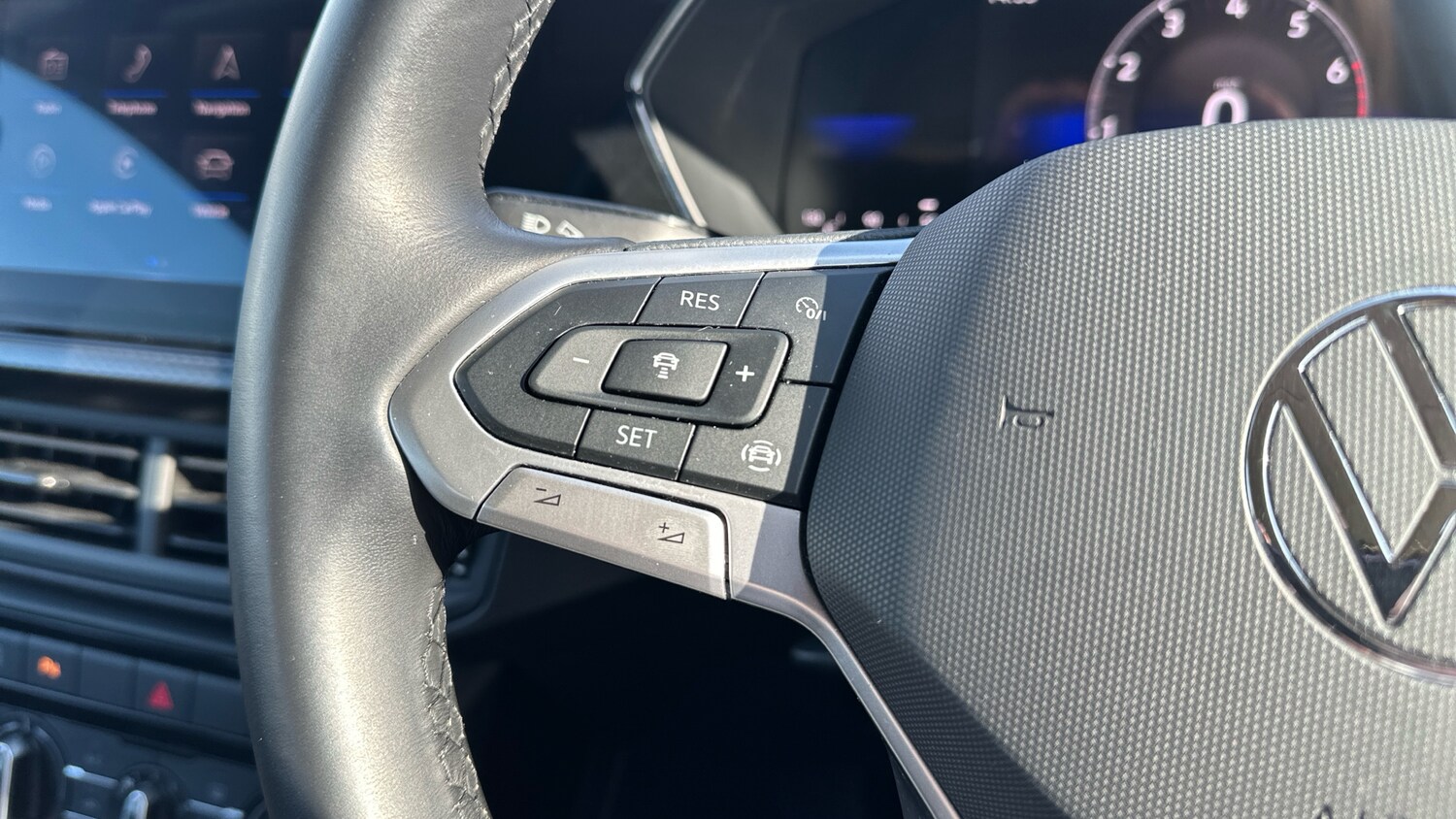 Used Volkswagen T-Cross 2023 for sale - 78163132: Photo 25