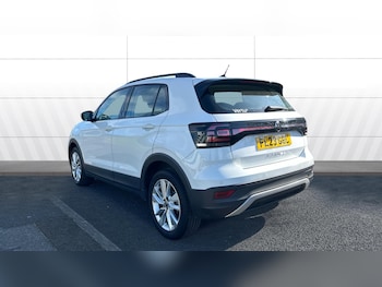 Used Volkswagen T-Cross 2023 for sale - 78163132: Photo