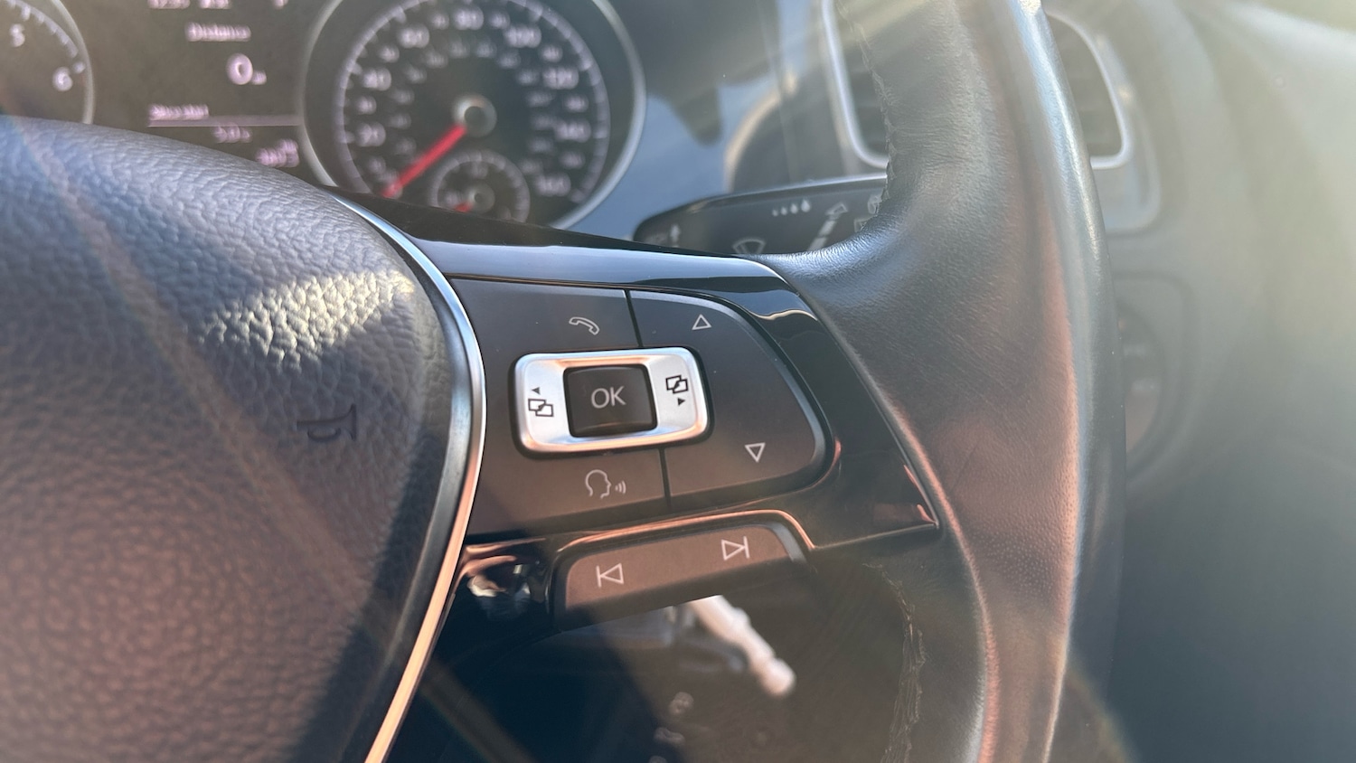 Used Volkswagen Golf 2018 for sale - 76662926: Photo 37