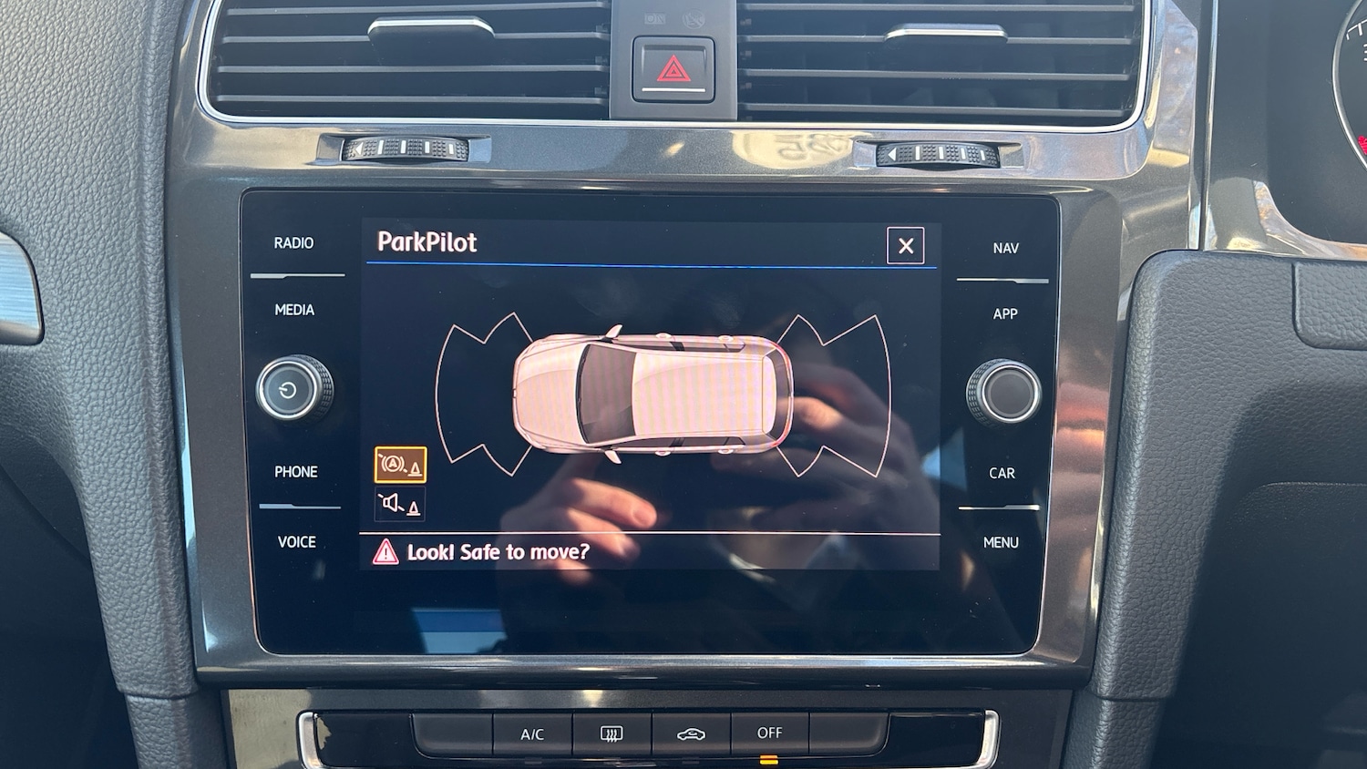 Used Volkswagen Golf 2018 for sale - 76662926: Photo 44