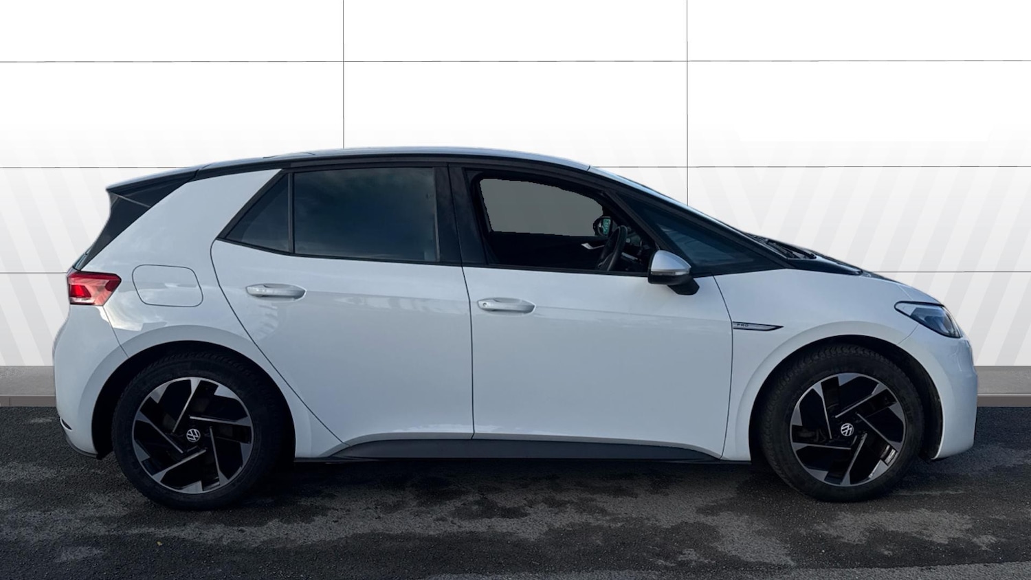 Used Volkswagen ID.3 2022 for sale - 77365089: Photo 5