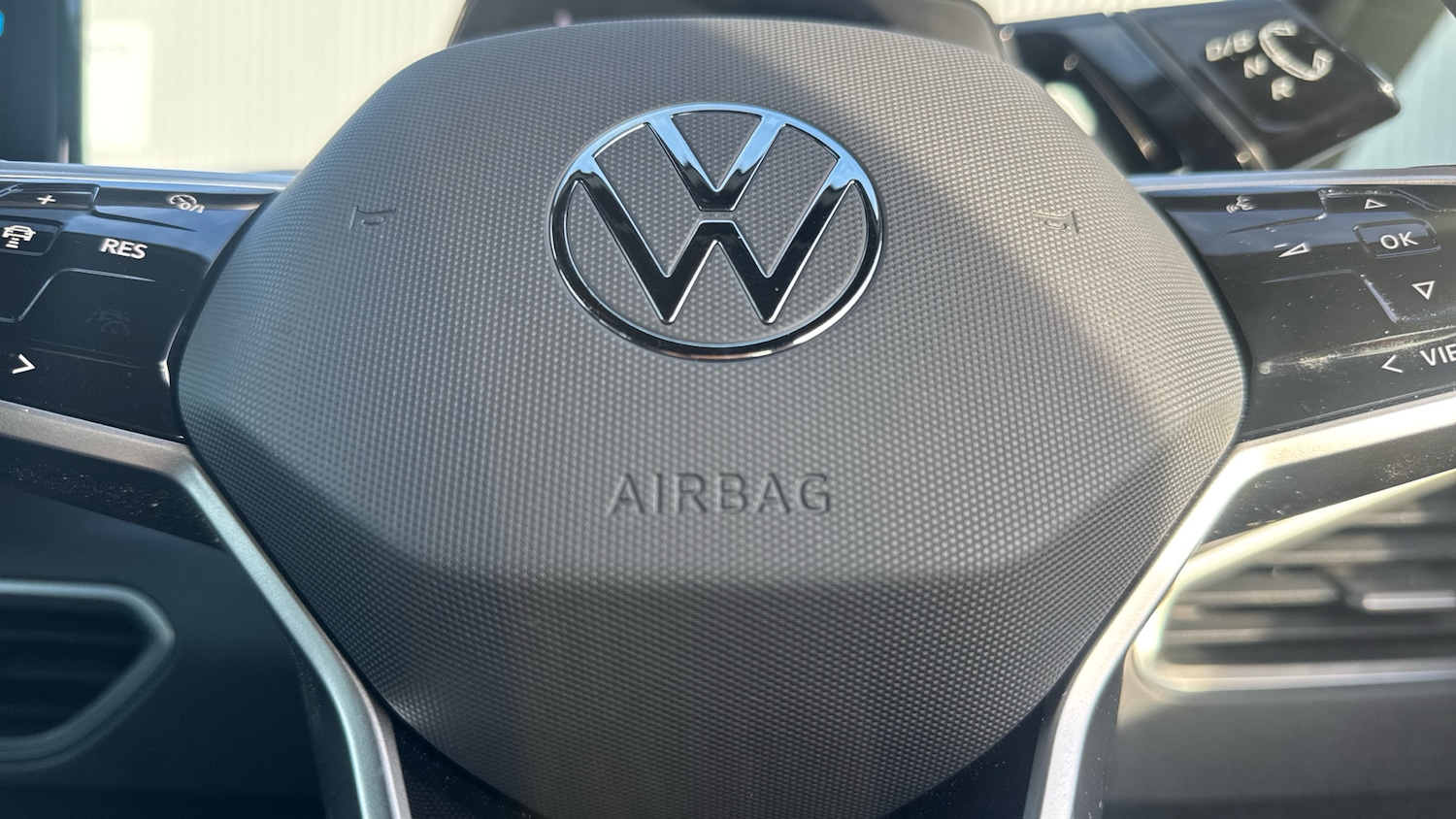 Used Volkswagen ID.3 2022 for sale - 77365089: Photo 8