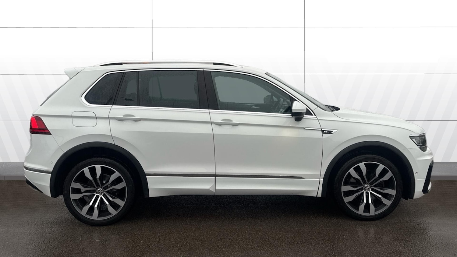 Used Volkswagen Tiguan 2019 for sale - 77350312: Photo 5