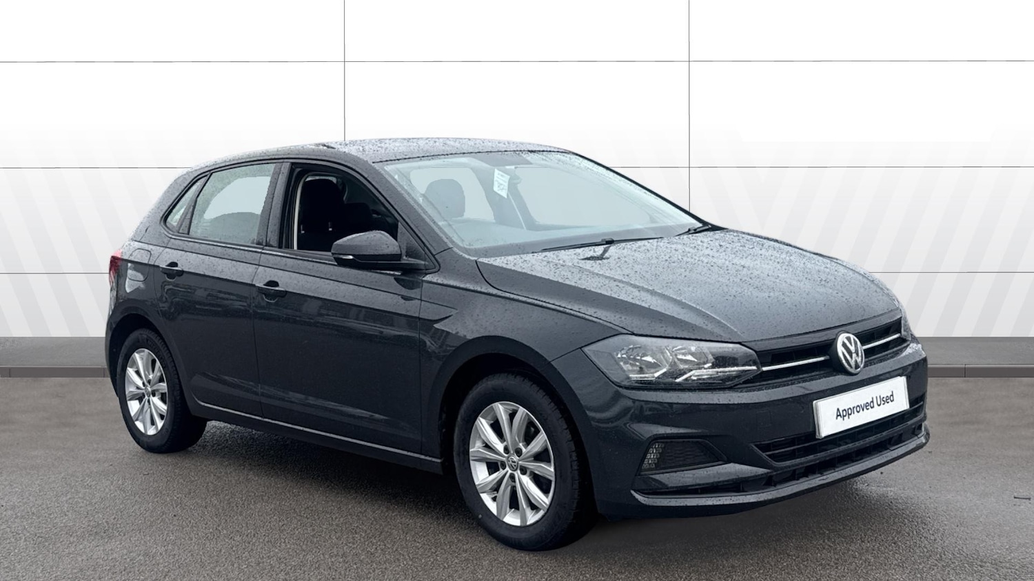 Used Volkswagen Polo 2018 for sale - 76968716: Photo 1