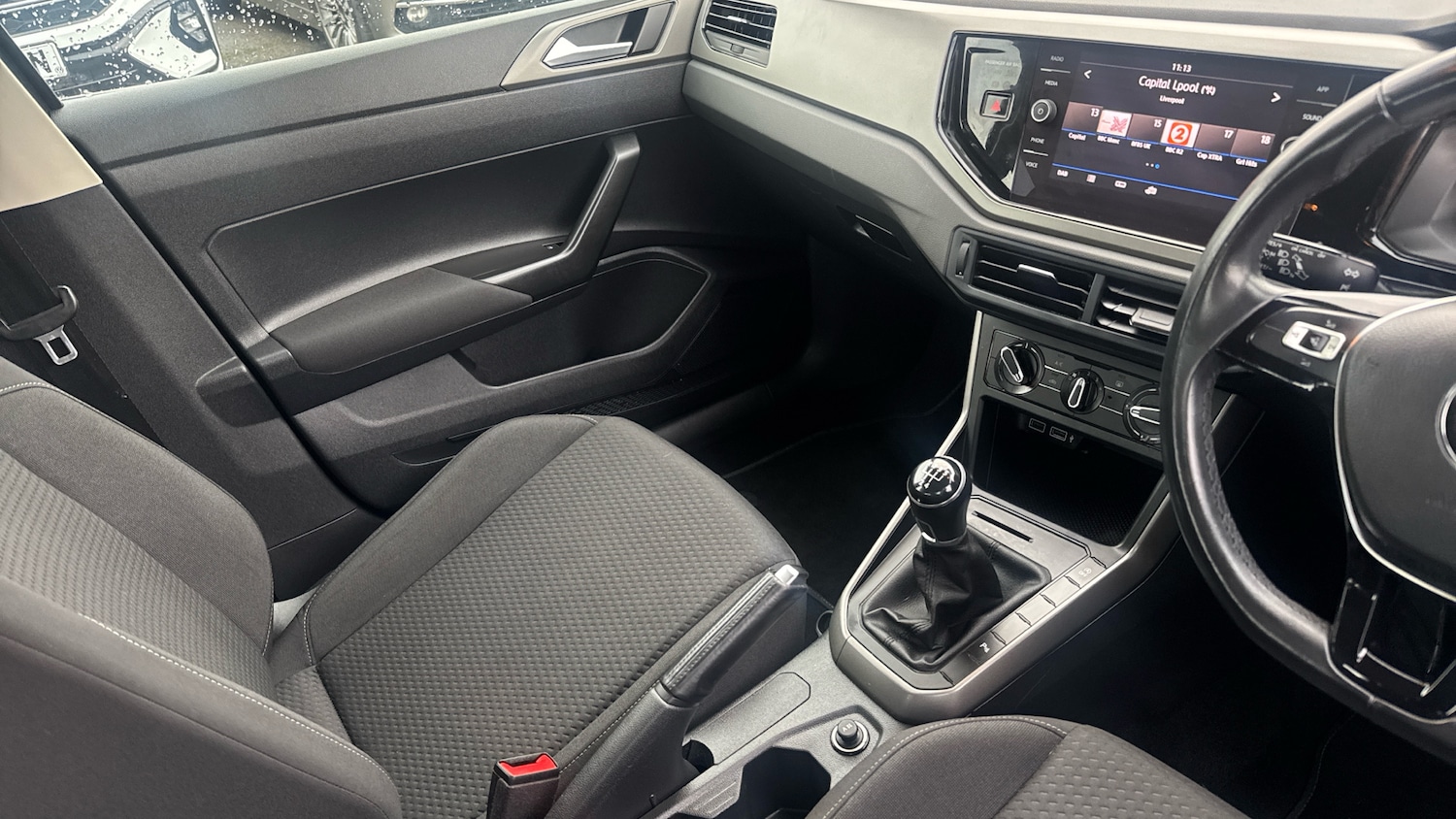 Used Volkswagen Polo 2018 for sale - 76968716: Photo 14