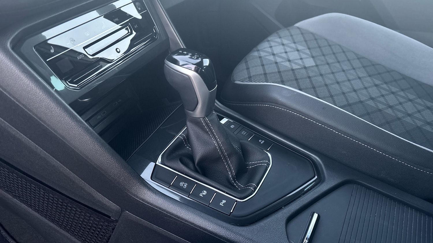 Used Volkswagen Tiguan 2022 for sale - 76638573: Photo 13