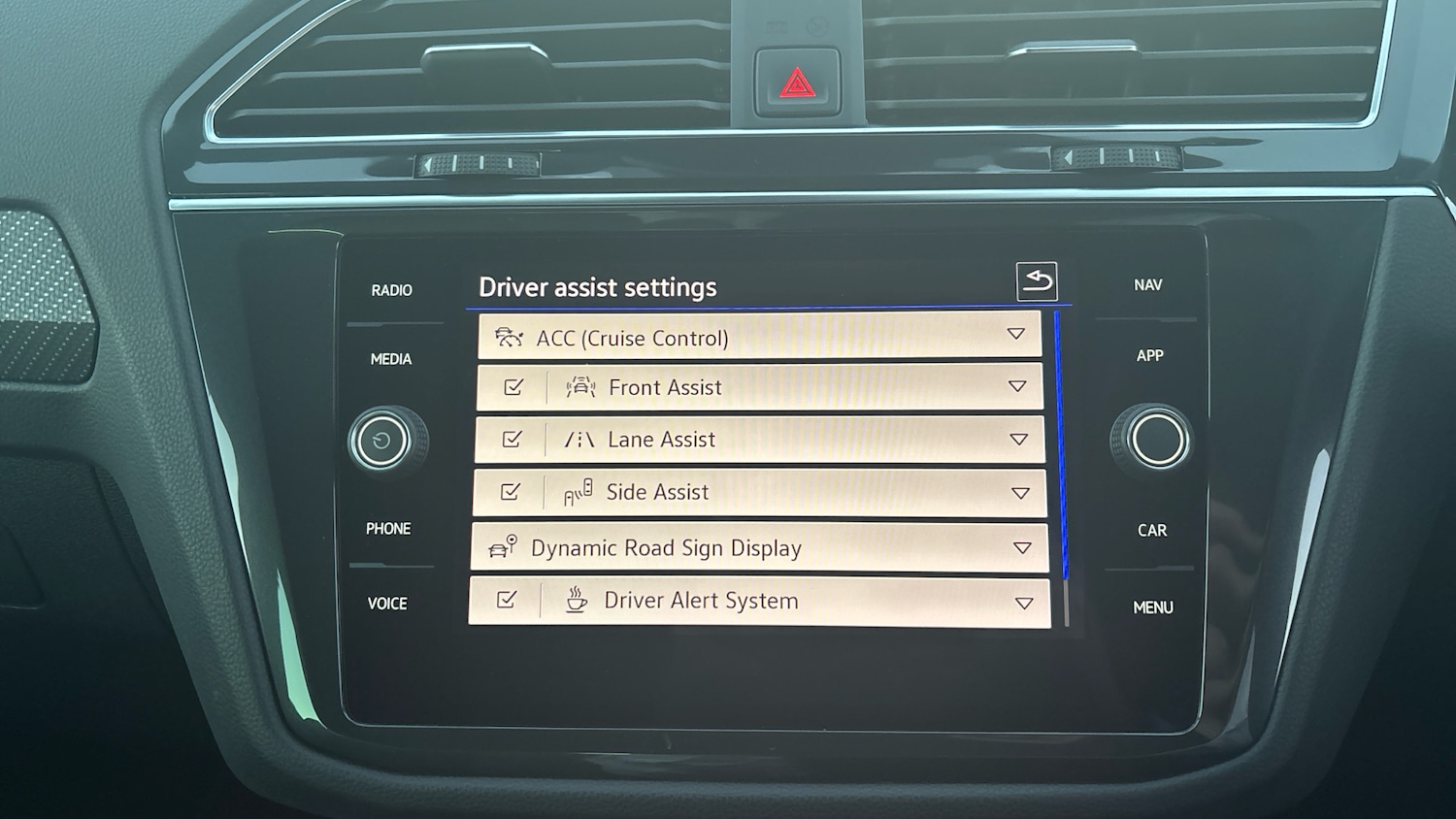 Used Volkswagen Tiguan 2022 for sale - 76638573: Photo 33