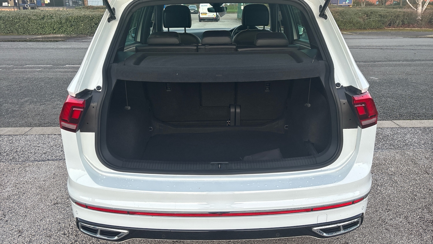 Used Volkswagen Tiguan 2022 for sale - 76638573: Photo 4
