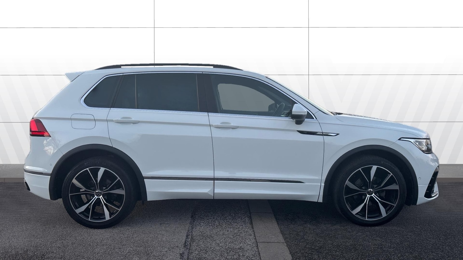 Used Volkswagen Tiguan 2022 for sale - 76638573: Photo 5