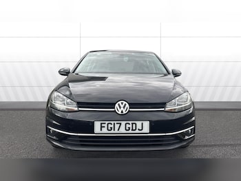 Used Volkswagen Golf 2017 for sale - 78323421: Photo