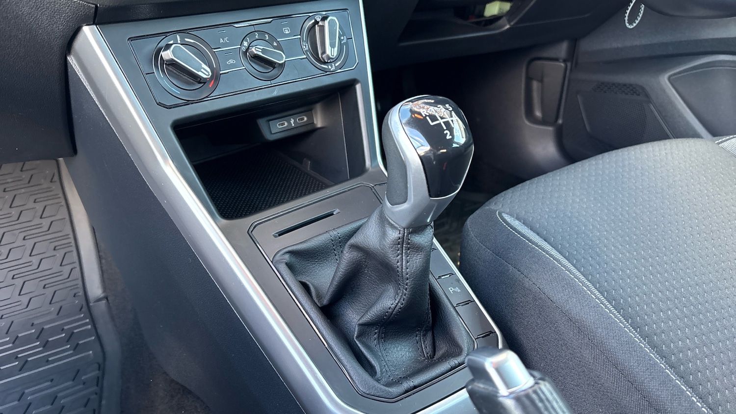 Used Volkswagen Polo 2023 for sale - 76391186: Photo 13