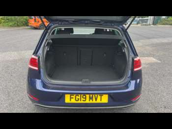 Used Volkswagen Golf 2019 for sale - 74865280: Photo