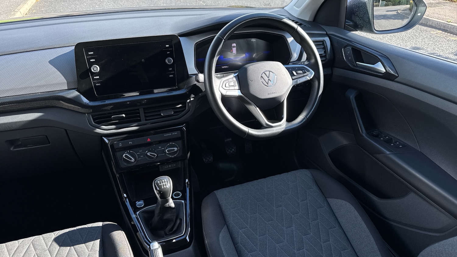 Used Volkswagen T-Cross 2024 for sale - 75996721: Photo 11