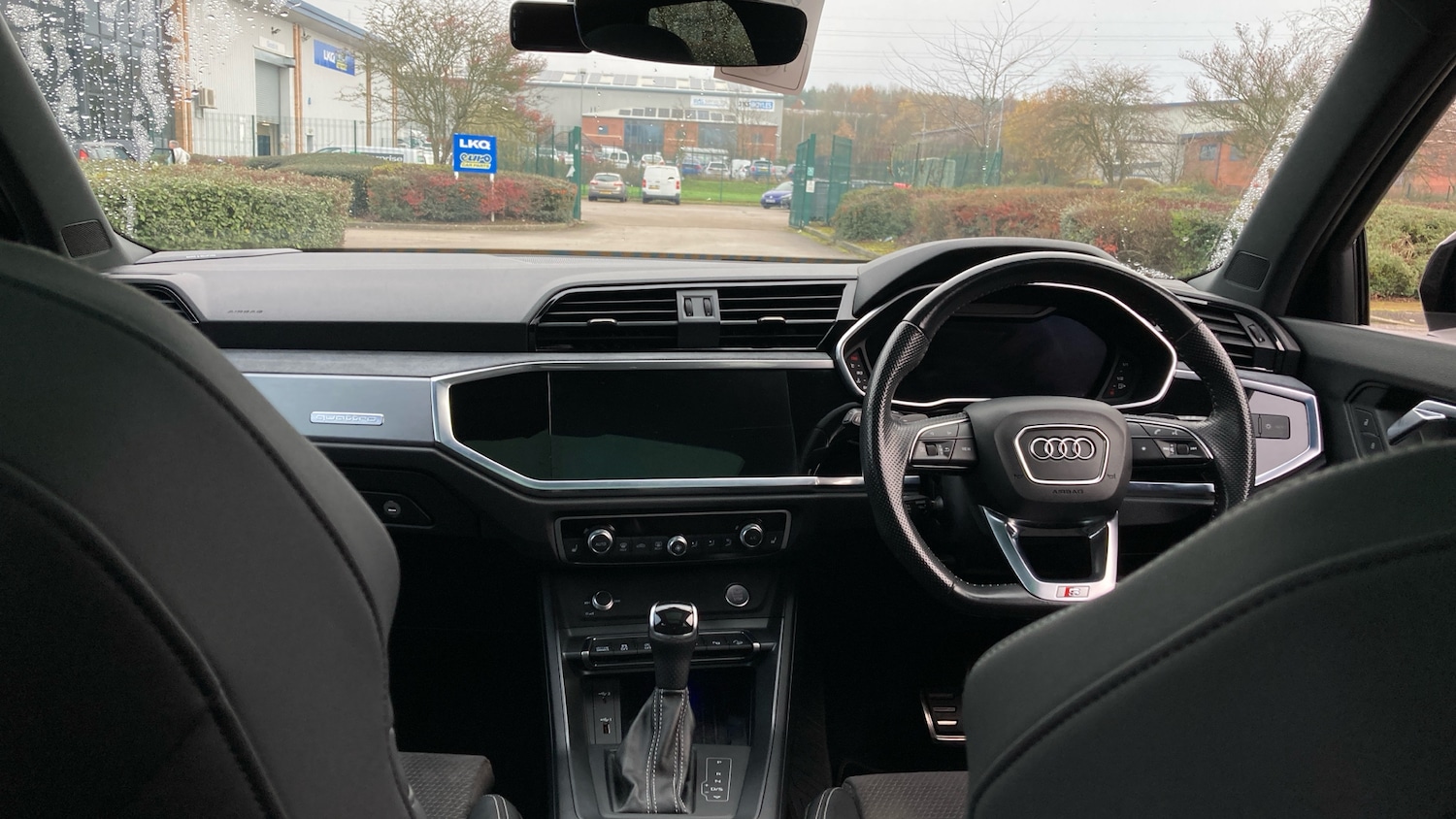 Used Audi Q3 2020 for sale - 76806999: Photo 10