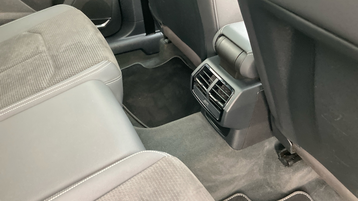 Used Audi Q3 2020 for sale - 76806999: Photo 37