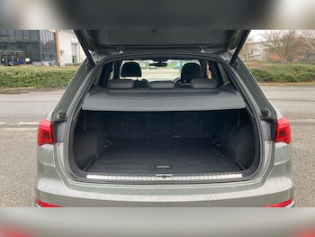 Used Audi Q3 2020 for sale - 76806999: Photo