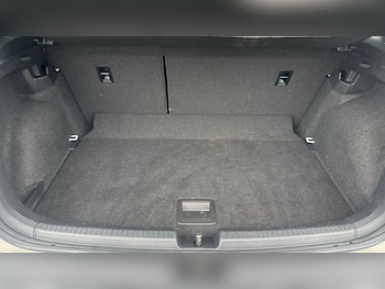 Used Volkswagen Polo 2022 for sale - 76101948: Photo 4