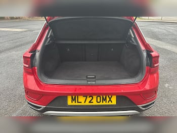 Used Volkswagen T-Roc 2022 for sale - 79717612: Photo