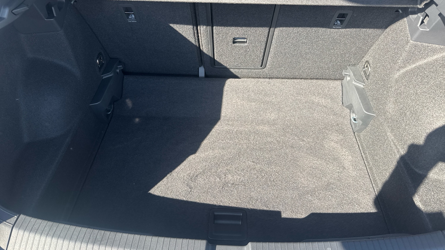 Used Volkswagen T-Roc 2025 for sale - 77984762: Photo 26