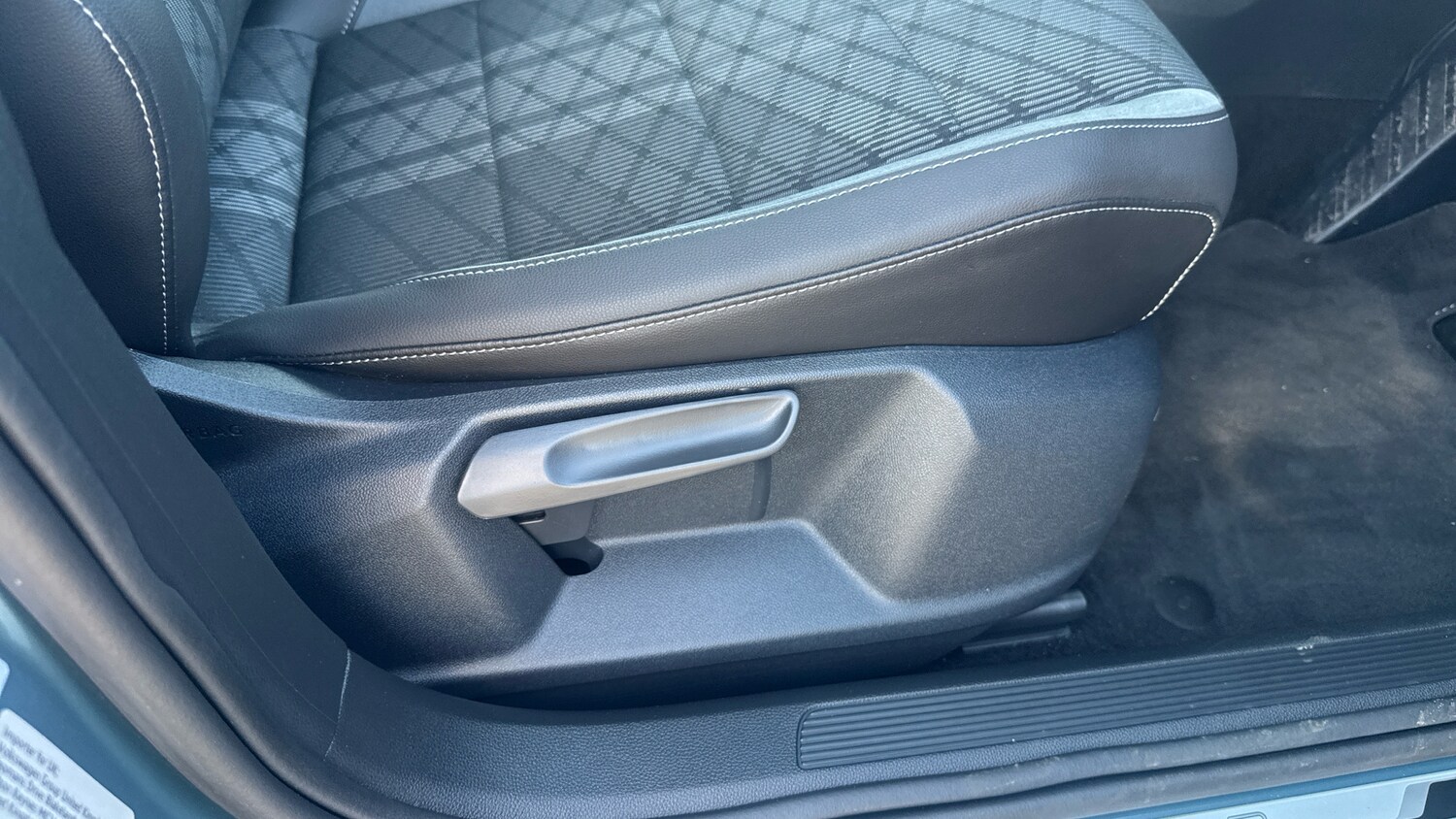 Used Volkswagen T-Roc 2025 for sale - 77984762: Photo 27