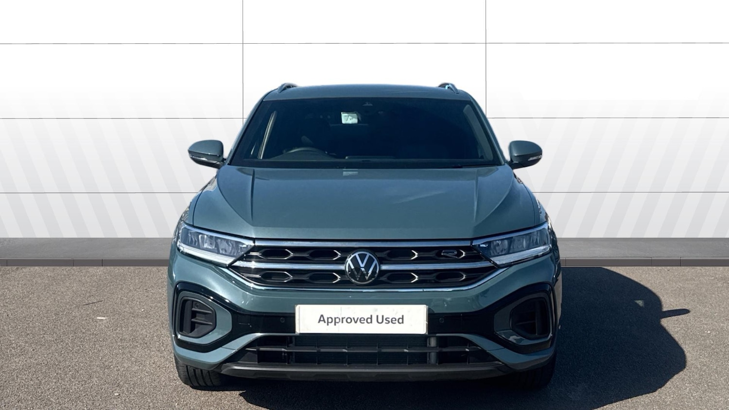 Used Volkswagen T-Roc 2025 for sale - 77984762: Photo 3