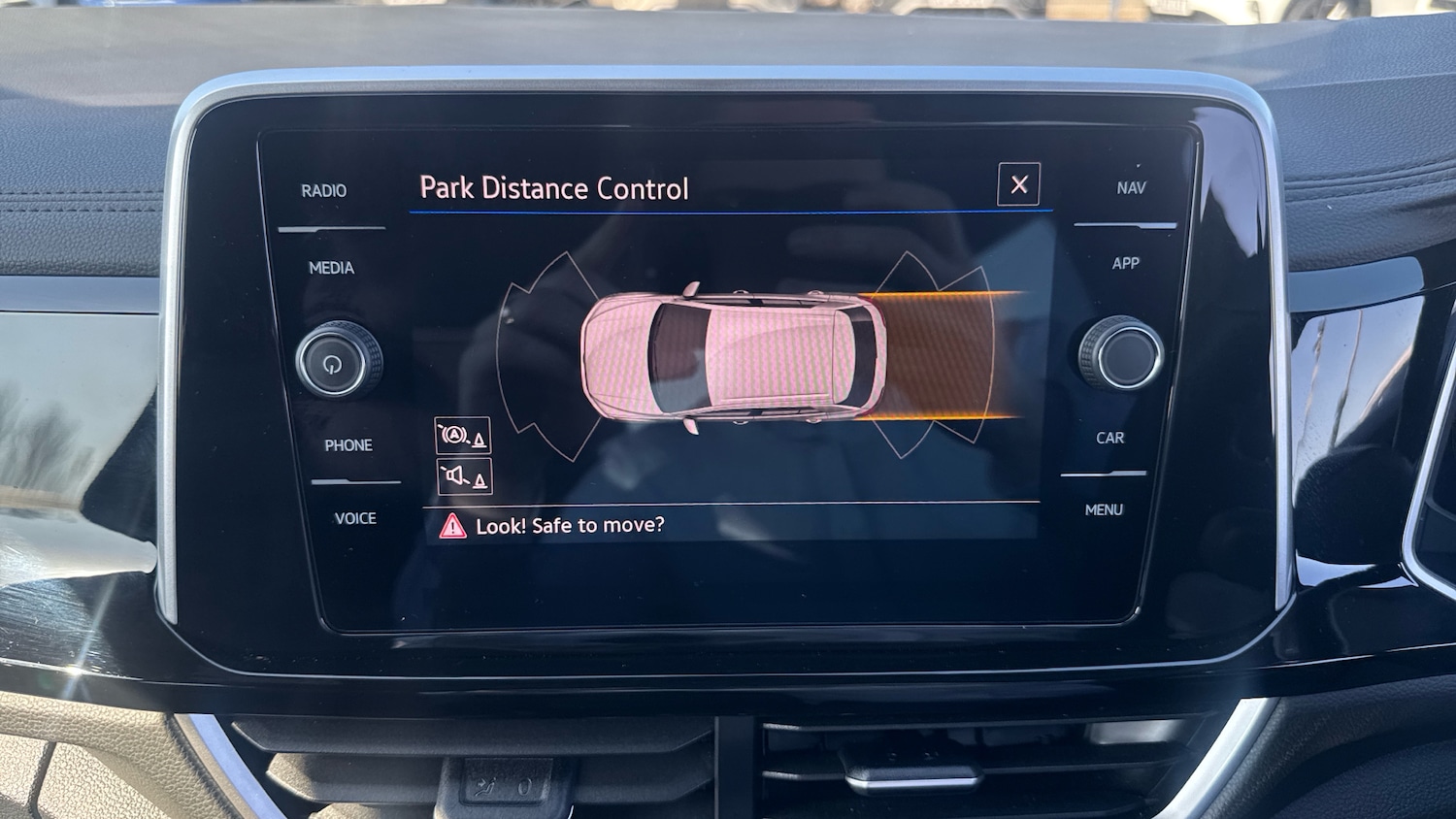 Used Volkswagen T-Roc 2025 for sale - 77984762: Photo 43