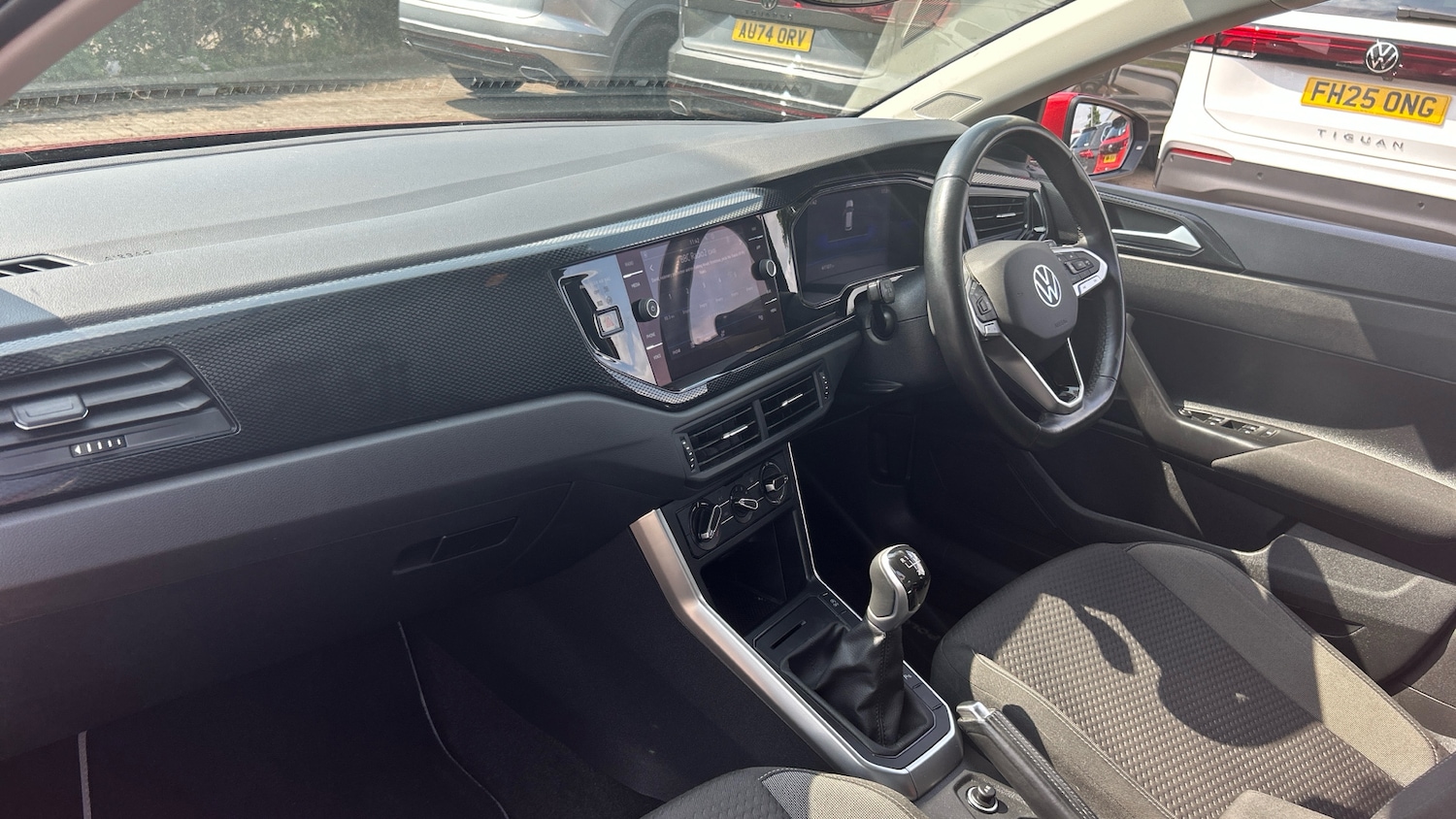 Used Volkswagen Polo 2022 for sale - 76477062: Photo 2