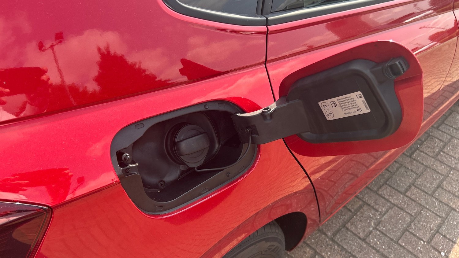 Used Volkswagen Polo 2022 for sale - 76477062: Photo 32