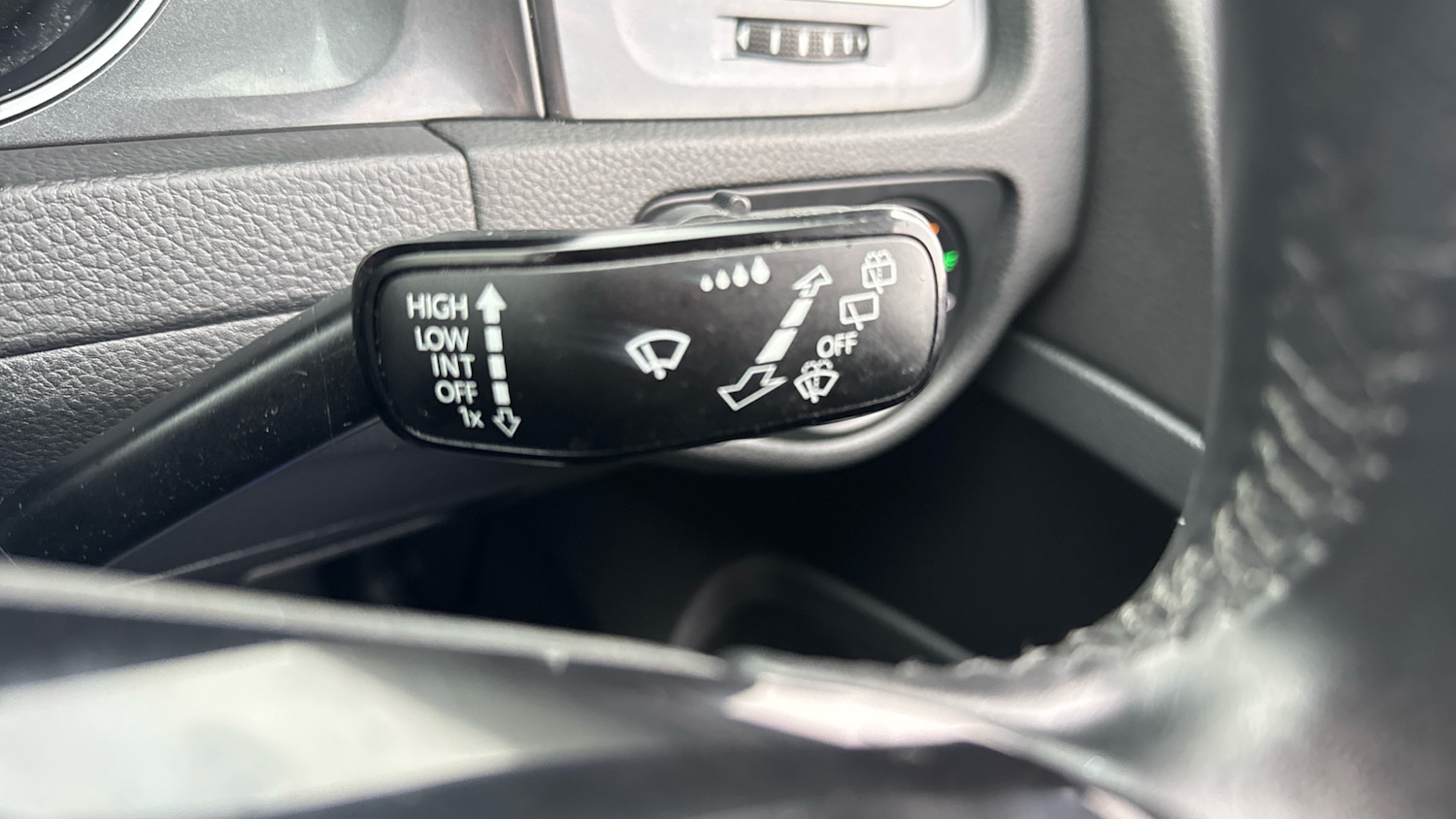 Used Volkswagen Golf 2019 for sale - 77337474: Photo 42