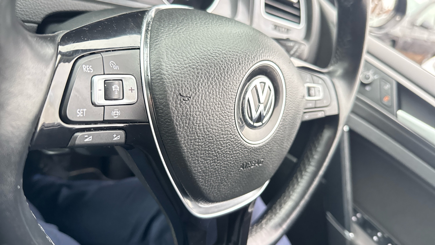 Used Volkswagen Golf 2019 for sale - 77337474: Photo 43