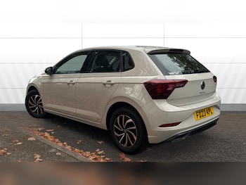 Used Volkswagen Polo 2023 for sale - 76181329: Photo 2