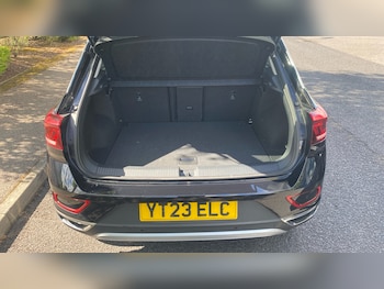 Used Volkswagen T-Roc 2023 for sale - 78592889: Photo