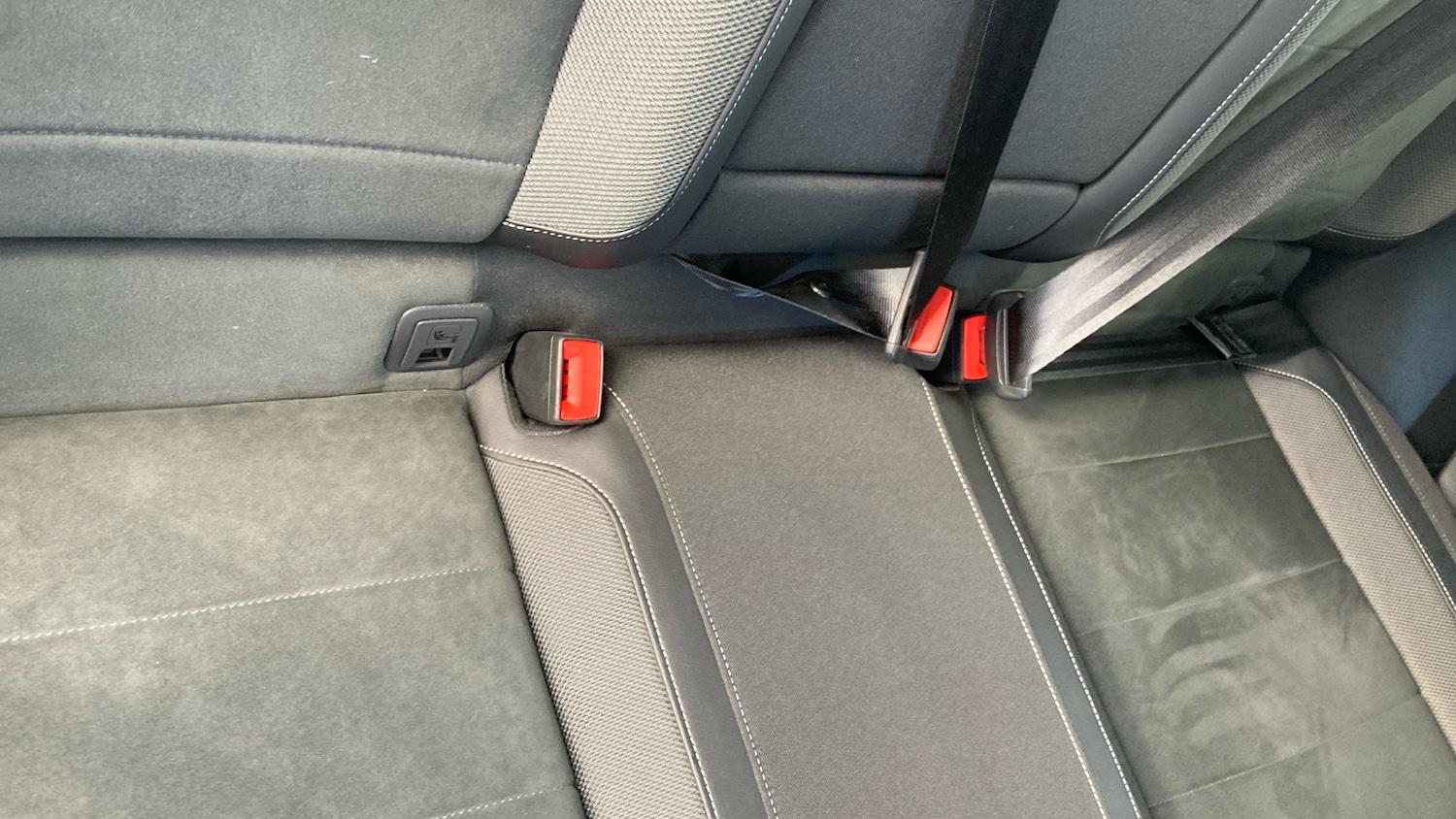 Used Volkswagen T-Roc 2023 for sale - 76637631: Photo 17