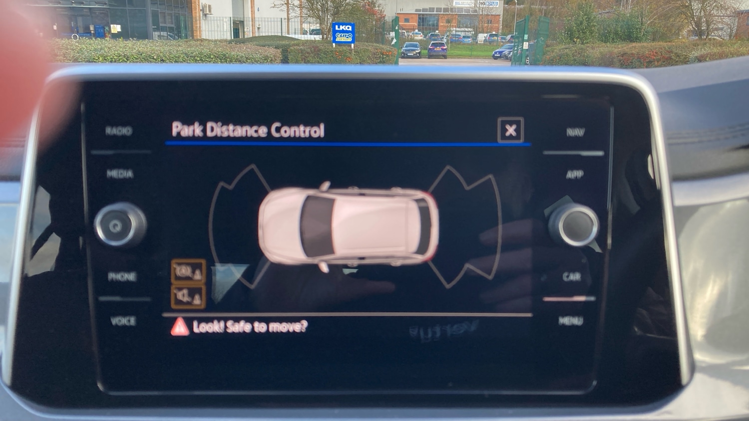 Used Volkswagen T-Roc 2023 for sale - 76637631: Photo 39