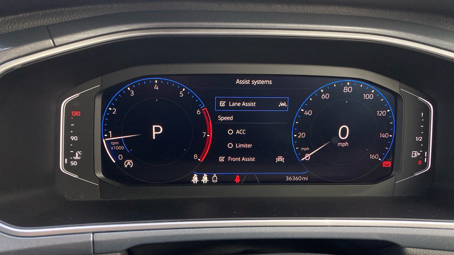 Used Volkswagen T-Roc 2023 for sale - 76637631: Photo 41