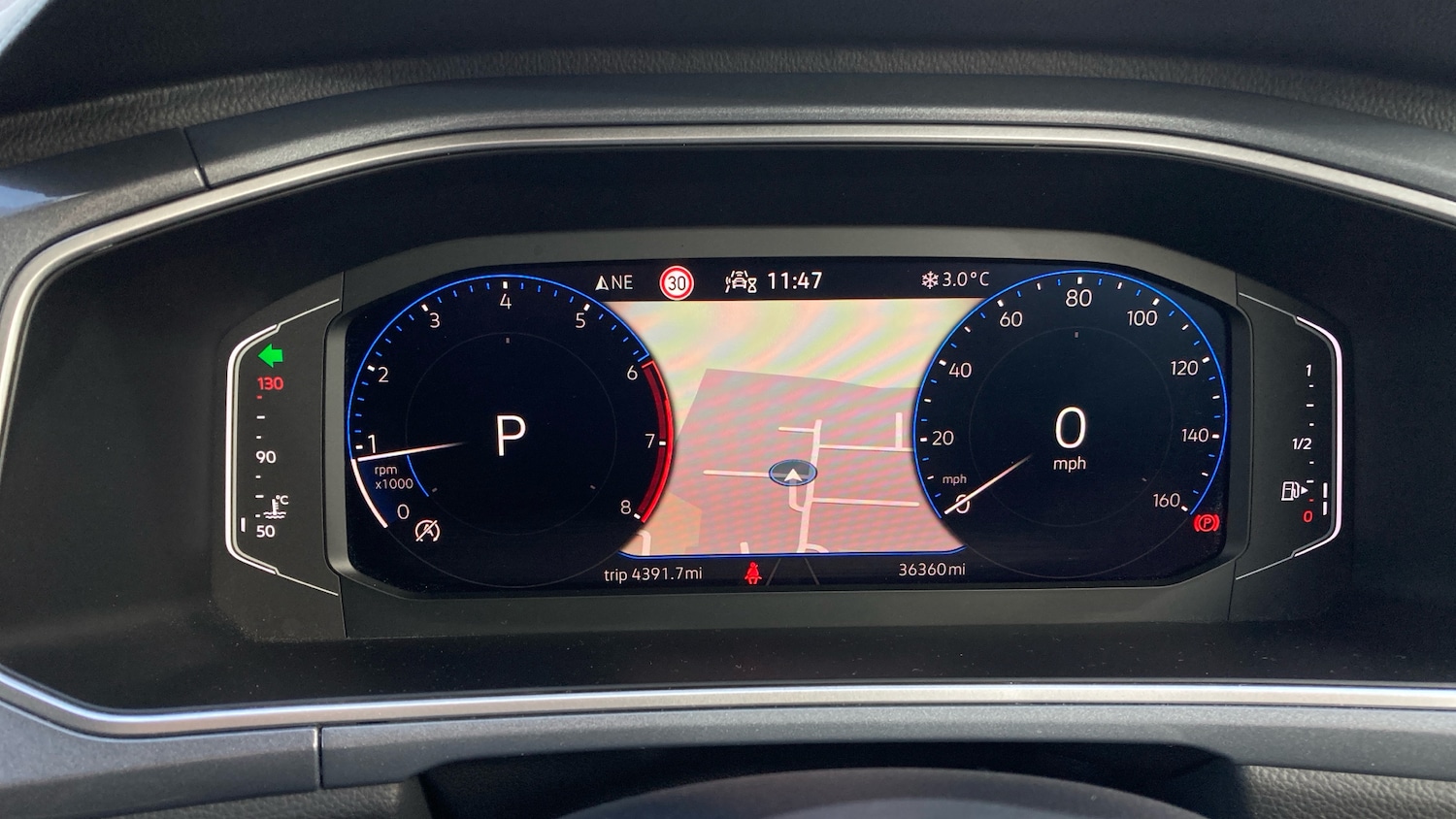 Used Volkswagen T-Roc 2023 for sale - 76637631: Photo 45