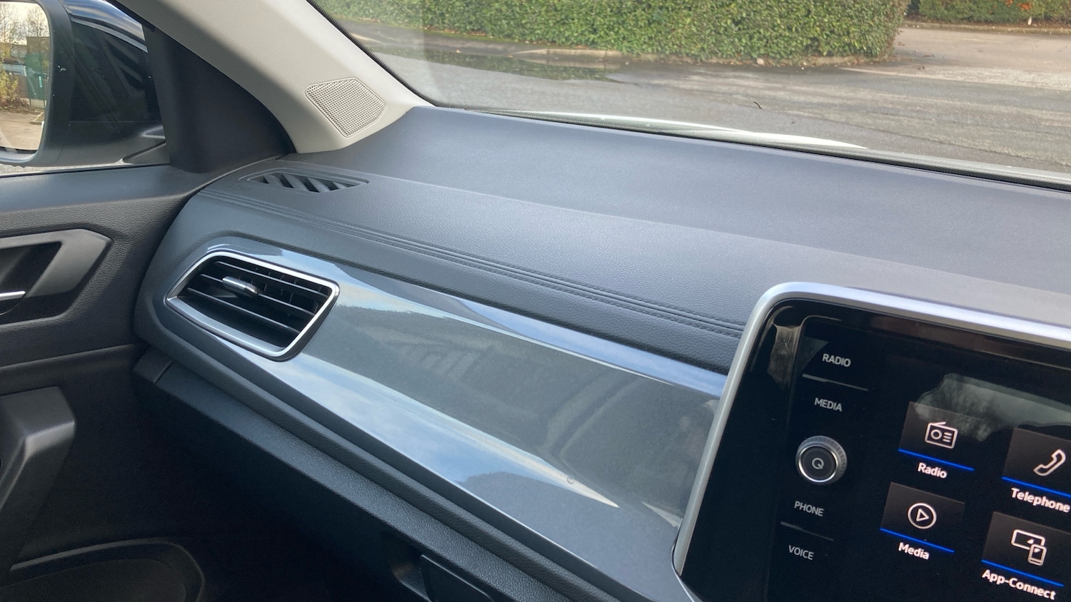 Used Volkswagen T-Roc 2023 for sale - 76637631: Photo 51