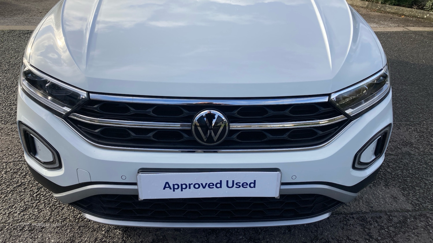 Used Volkswagen T-Roc 2023 for sale - 76637631: Photo 8