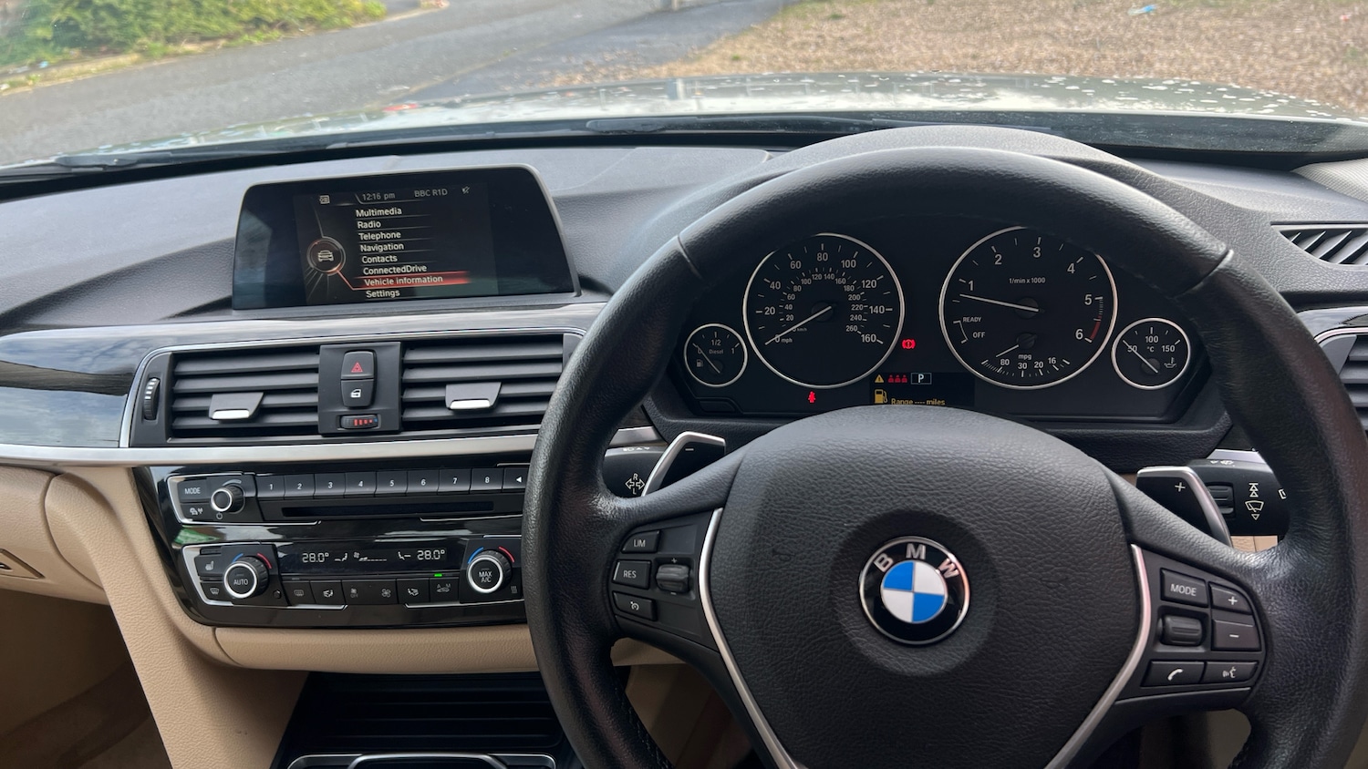 Used BMW 3 Series 2015 for sale - 76862216: Photo 11